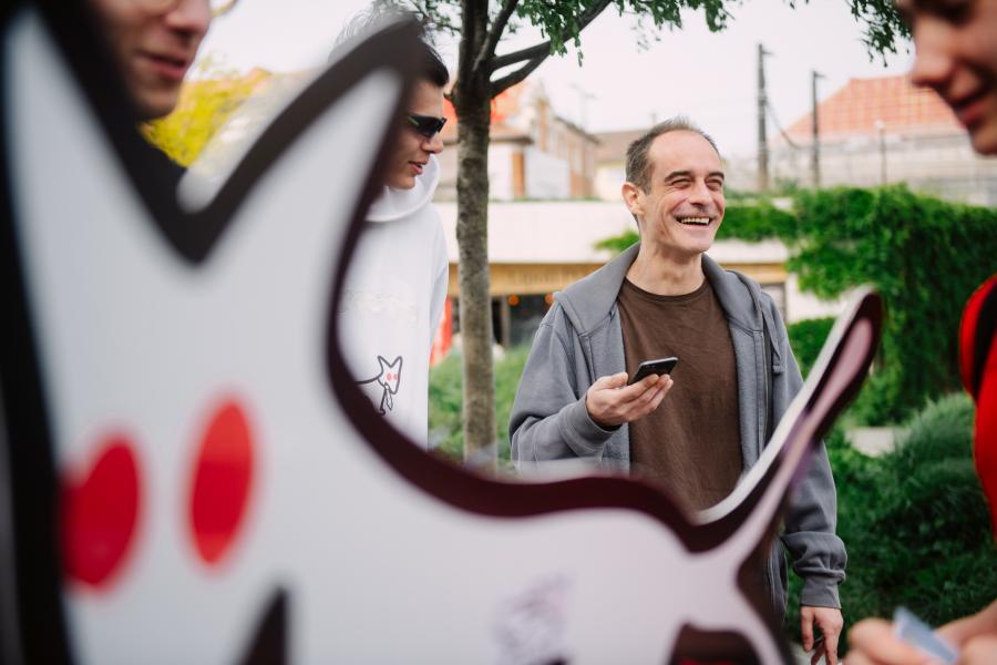 Kovács Gergely benyújtotta a javaslatot, hogy a Fővárosi Közgyűlés képviselői neveket húzzanak egy kalapból, és megajándékozzák egymást