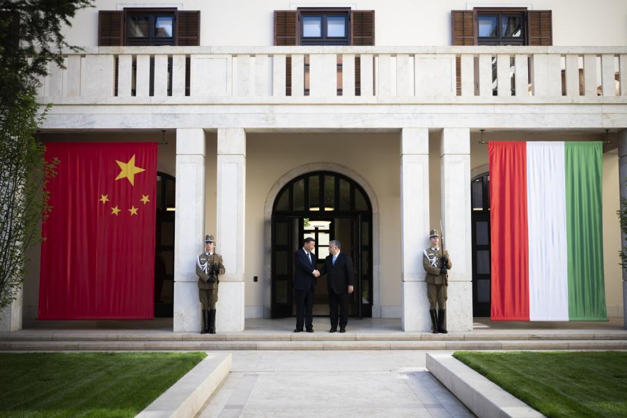 Kínával köt kiadatási egyezményt az Orbán-kormány