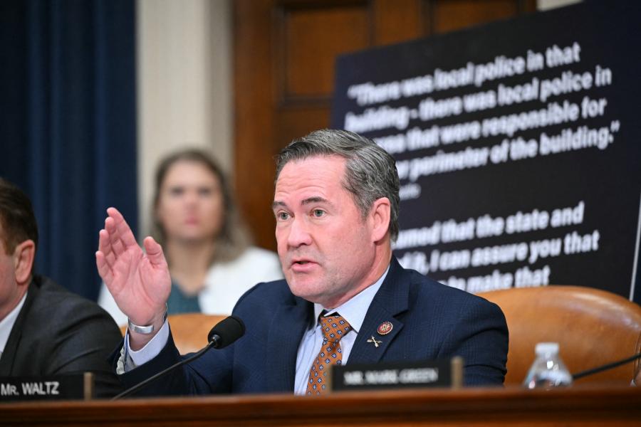 Donald Trump leendő nemzetbiztonsági tanácsadója: Orbán Viktornak rendszeres kapcsolata van az oroszokkal