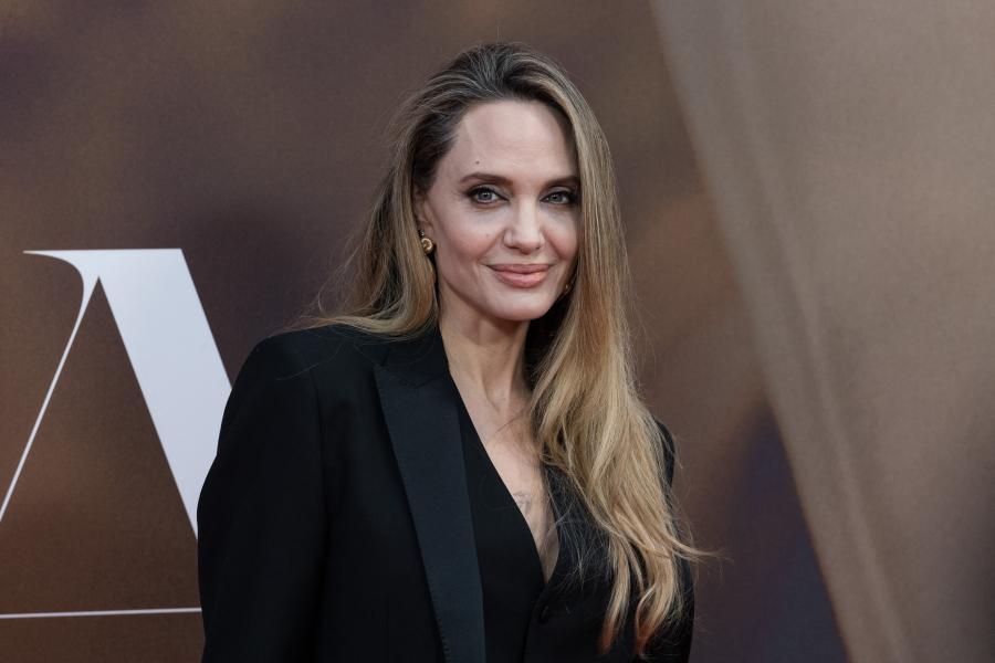 Angelina Jolie a Népszavának: Nagyszerű volt eljátszani, hogyan nevette ki Maria Callas azokat, akik kérdezték