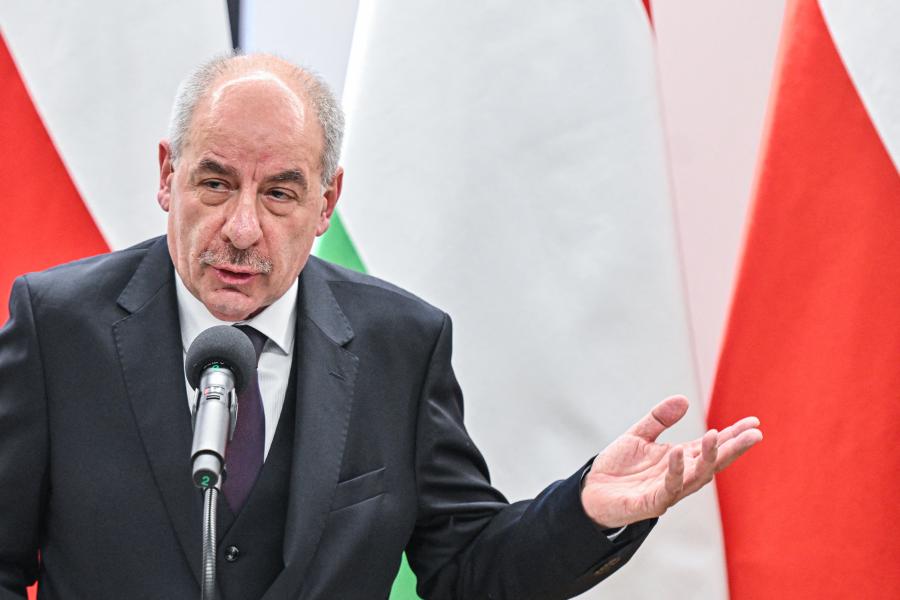 Sulyok Tamás szerint Magyar Péter kisstílű hazugságokat terjeszt róla, válaszul a Tisza Párt elnöke lemondásra szólította fel