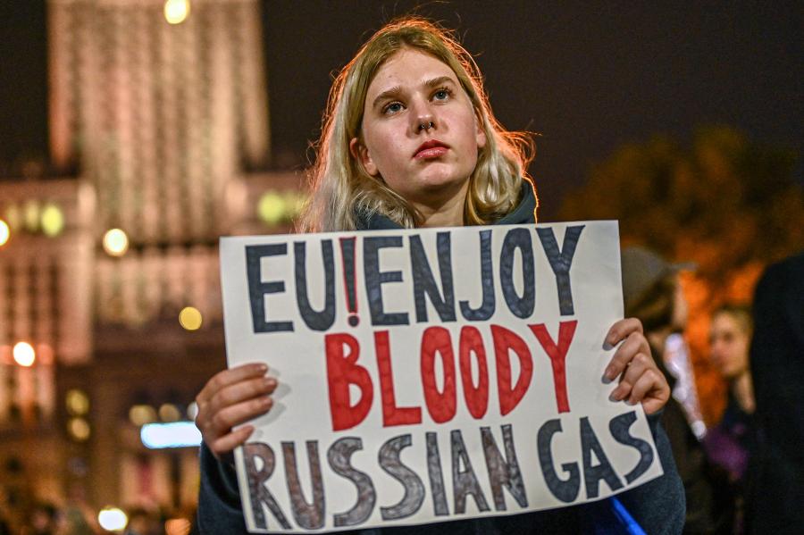 Lengyelország kilenc másik tagállammal együtt betiltaná az orosz LNG-t az Európai Unióban