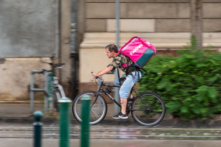 Több tízmilliós bírságot kapott a Foodora, mert kuponnal trükközött