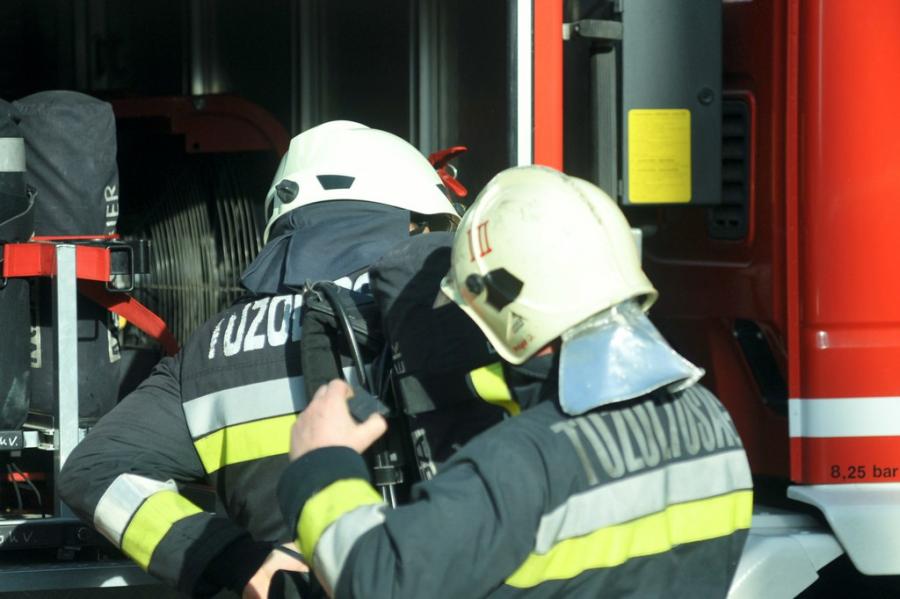 Gázrobbanás Tolnán - Ketten megsérültek, a ház lakhatatlanná vált