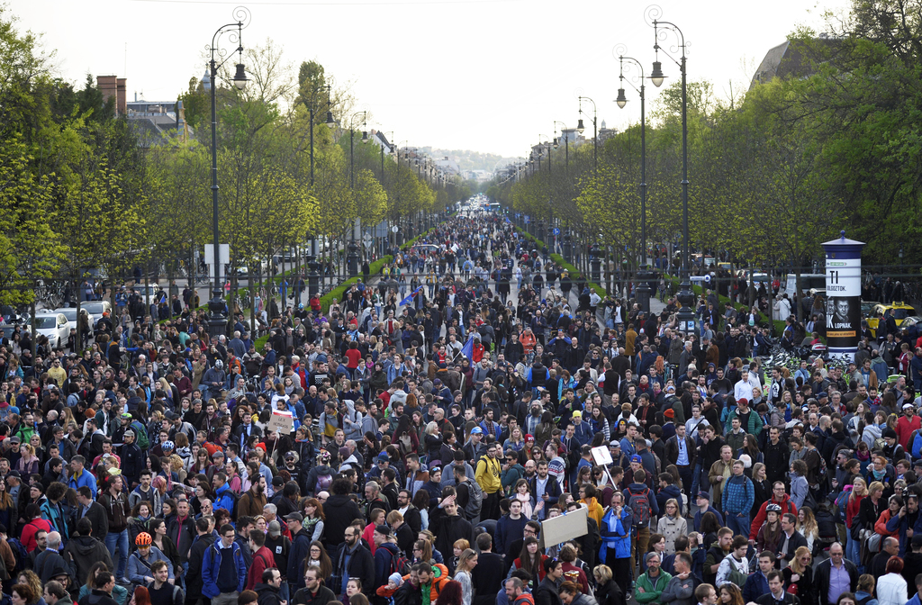 A tömeg az Andrássy útig ért FOTÓ: TÓTH GERGŐ