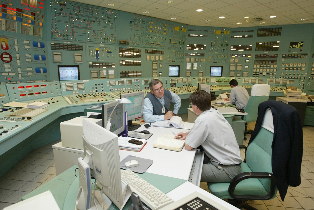 Paks várja a Siemenst, amely csak az „atommentes” részeket szállítaná FOTÓ: NÉPSZAVA