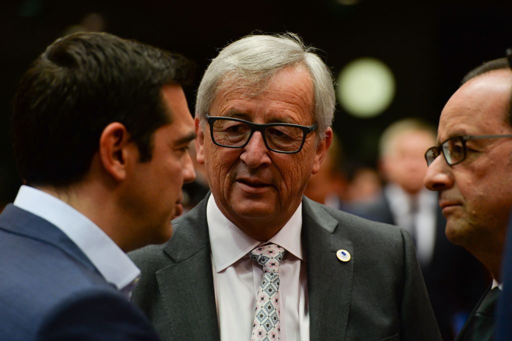 Alekszisz Ciprasz görög miniszterelnök, Jean-Claude Juncker az Európai Bizottság elnöke, és Francois Hollande francia államfő Fotó: Getty Images