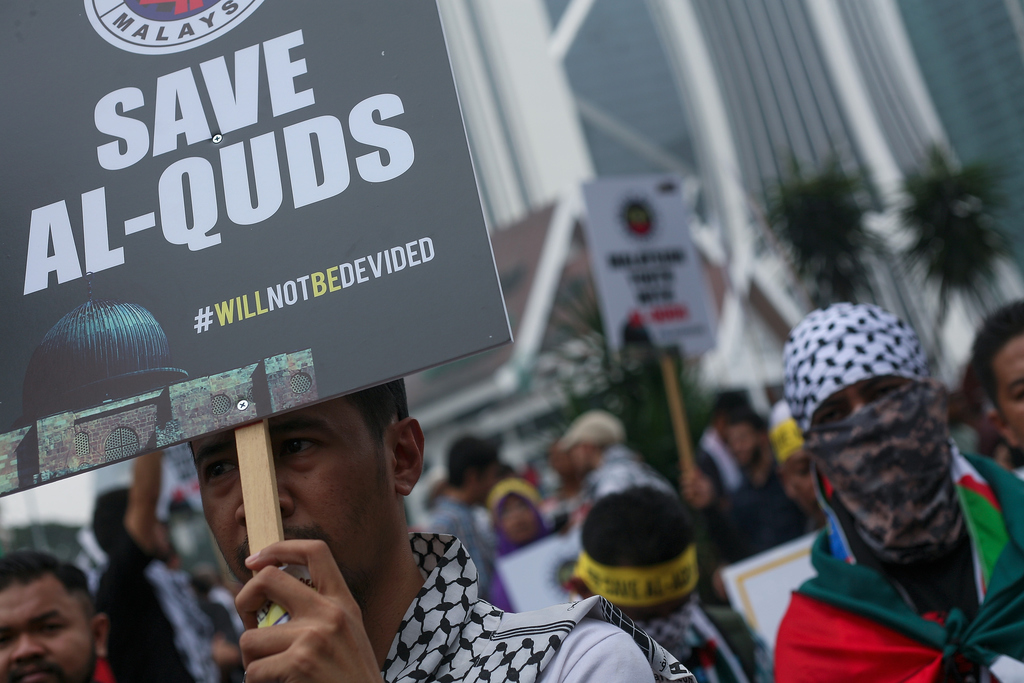 Tiltakozás a merényletek ellen. FOTÓK: Mohd Samsul Mohd Said/Getty Images