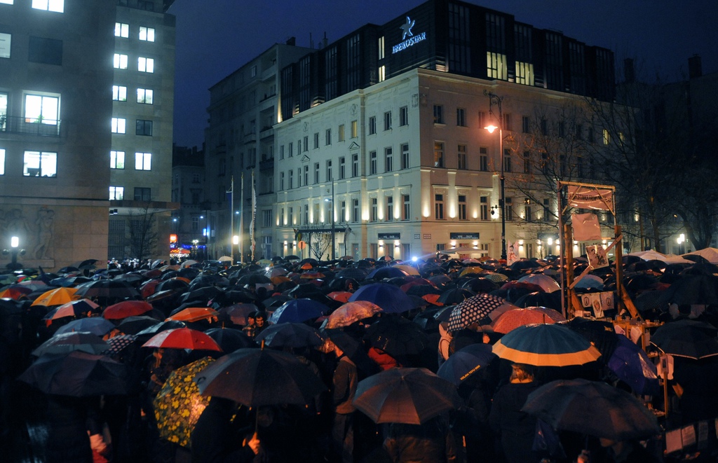 Tüntetés a Szabadság téren, Budapesten. FOTÓ: Tóth Gergő/Népszava