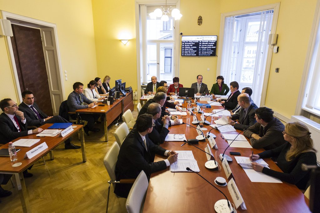 A Nemzeti Választási Bizottság ülése. MTI Fotó: Szigetváry Zsolt