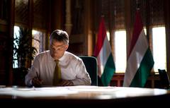 A leírt mondatok nyomán felemelkedések és bukások...? - Forrás: Orbán Viktor/Facebook